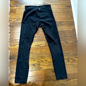 Lululemon Wunder Under legging, Black, great condition, size 4